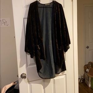 Urban Outfitters velour kimono with pockets